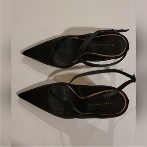 Zara Women's Black Pointed Heels